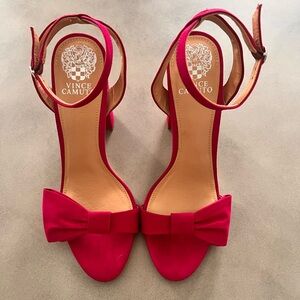 Vince Camuto Fuchsia Half Bow Block Heels - Size 10